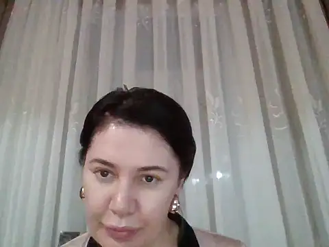 Lomivah online show from 12/20/25, 03:30