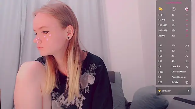 Snapshot of AliceNya_cute chatting on 05/22/26, 05:25 AliceNya cute online show from 05/22/26, 05:25