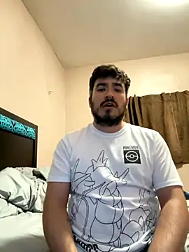 Snapshot of Leon__Dark chatting on 09/16/25, 07:42 Leon Dark online show from 09/16/25, 07:42