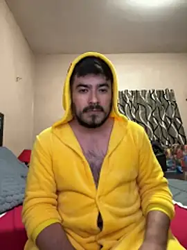 Snapshot of Leon__Dark chatting on 12/20/25, 05:47 Leon Dark online show from 12/20/25, 05:47