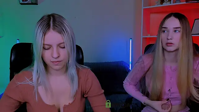 kaela spell  online show from 11/20/25, 09:09