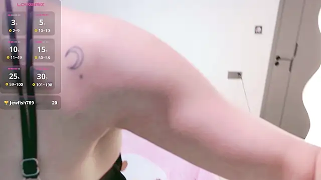 schoolgirl-nurse online show from 01/19/26, 11:36