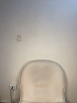 krisstenSantos online show from 11/06/25, 12:39