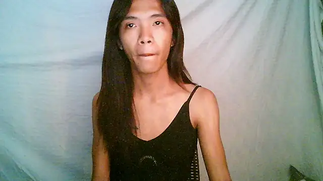 Snapshot of Rain-Show chatting on 11/16/25, 09:53 Rain-Show online show from 11/16/25, 09:53