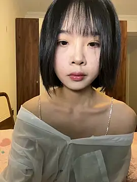 qiqi x online show from 01/11/26, 02:22