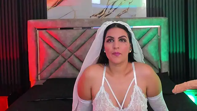 Snapshot of Daniwhatson chatting on 10/31/25, 03:18 Daniwhatson online show from 10/31/25, 03:18