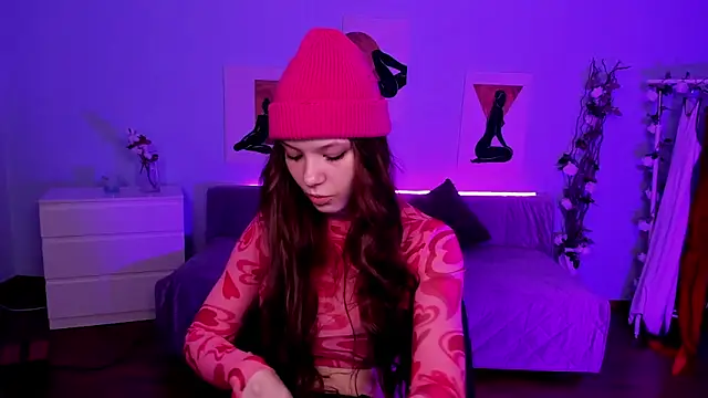 BetsyKiss online show from 05/06/26, 05:07