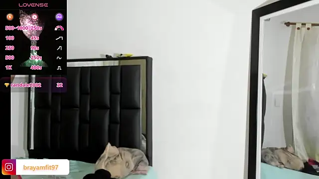 Snapshot of ArexBlakk chatting on 12/14/25, 03:06 ArexBlakk online show from 12/14/25, 03:06