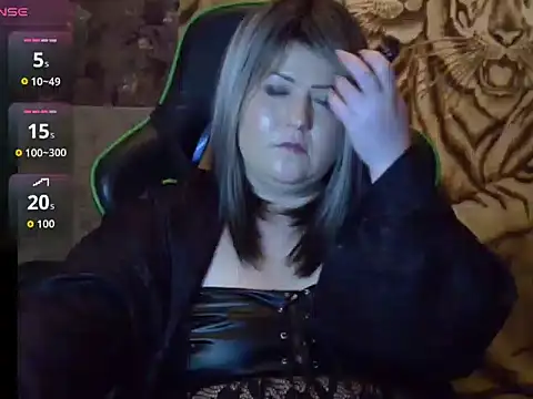 YuliiaSan online show from 11/30/25, 07:18