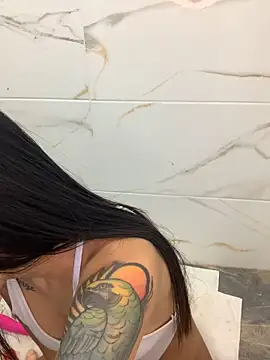 MiQeilaSweet online show from 03/13/26, 04:57