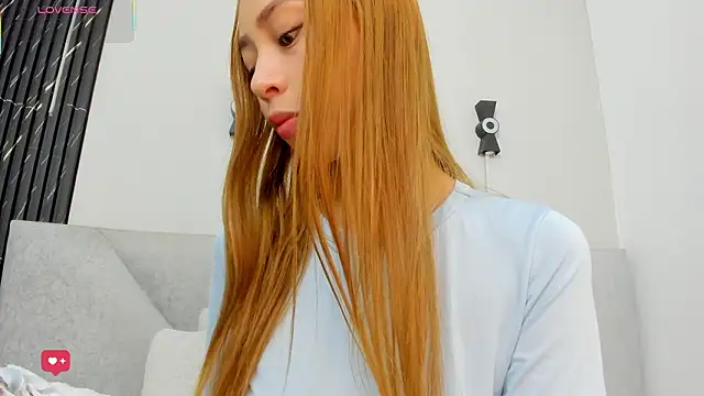 Naomi Rousse online show from 02/23/26, 12:57