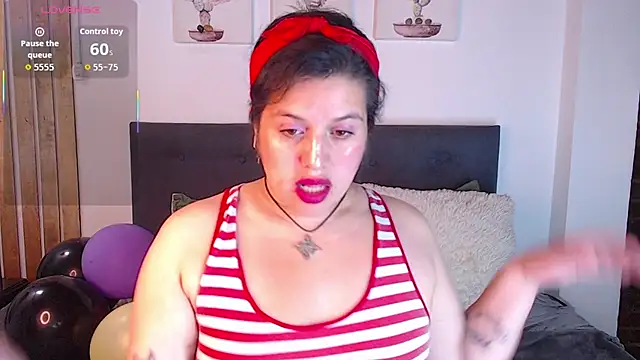 Andrea secret  online show from 11/23/25, 03:12