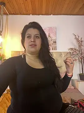 Snapshot of Andrea_secret_ chatting on 07/12/26, 01:46 Andrea secret online show from 07/12/26, 01:46