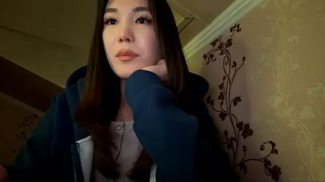 Snapshot of marry_dreams chatting on 10/10/25, 03:22 marry dreams online show from 10/10/25, 03:22