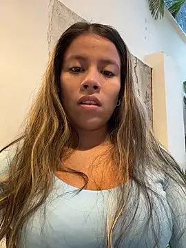 EMILIIA RICHTER   online show from 02/23/26, 11:40