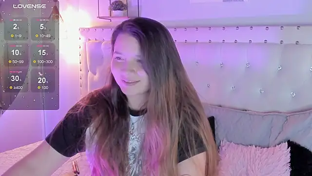 sophiee09  online show from 11/27/25, 02:08