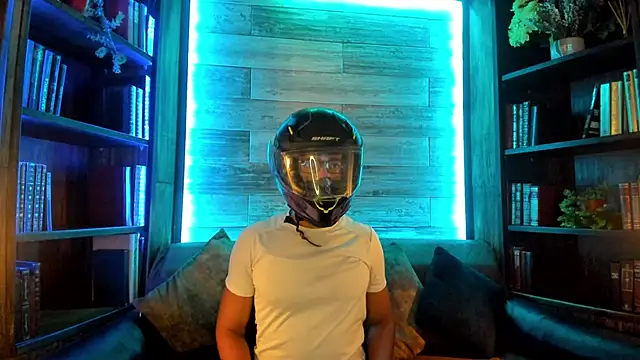 Snapshot of JacobDraven chatting on 10/26/25, 04:18 JacobDraven online show from 10/26/25, 04:18