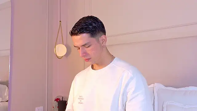 ZaneDawson online show from 12/02/25, 04:07