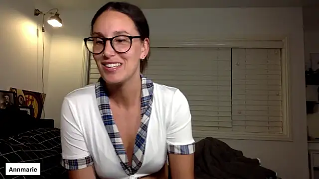 annmarieferrara online show from 09/26/25, 02:04