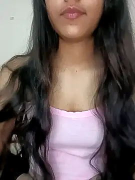 reetika6375 online show from 12/14/25, 04:40