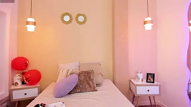 Snapshot of SofiaFontaiine chatting on 10/30/25, 05:20 SofiaFontaiine online show from 10/30/25, 05:20