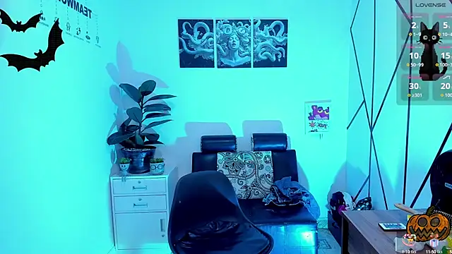 Angel-dragun online show from 10/25/25, 09:42