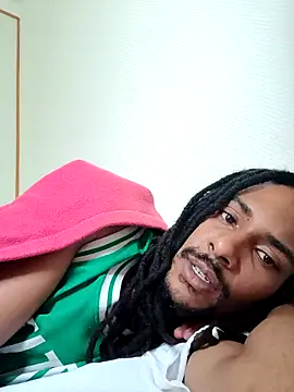 Snapshot of Mikaaa97 chatting on 10/10/25, 08:24 Mikaaa97 online show from 10/10/25, 08:24