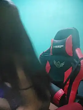 Alyxa Star online show from 12/21/25, 03:24