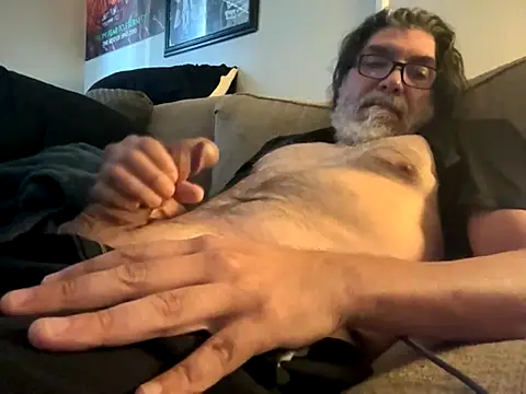 nothingbutagoontime68 online show from 09/17/25, 08:43