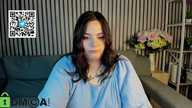 Mia R0ss online show from 10/19/25, 01:06