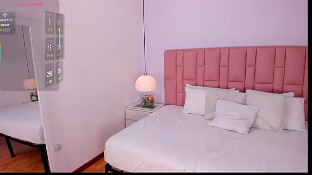 Amy Ferreira online show from 12/14/25, 12:27