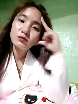 Linksys nicee online show from 10/05/25, 02:04