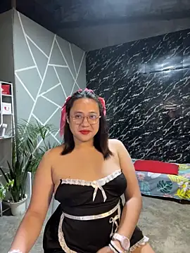 Snapshot of 1aquaticangel69 chatting on 11/17/25, 05:30 1aquaticangel69 online show from 11/17/25, 05:30