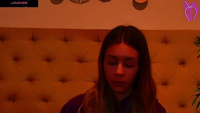 CoraVex online show from 10/01/25, 04:07