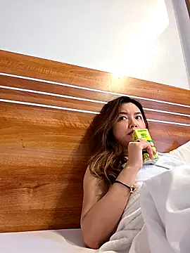 MaiHoang2k online show from 10/30/25, 03:30