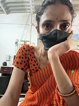 sweetreddy-02 online show from 09/22/25, 06:48