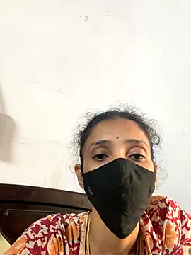 sweetreddy-02 online show from 10/23/25, 07:29