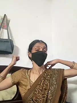 sweetreddy-02 online show from 11/05/25, 02:39