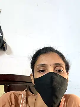 sweetreddy-02 online show from 11/08/25, 05:51