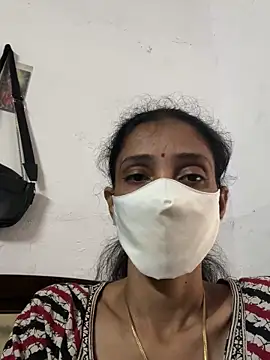 sweetreddy-02 online show from 11/26/25, 04:57