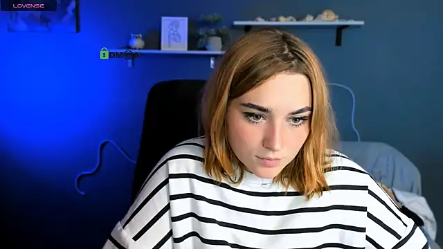 casey meow  online show from 10/23/25, 08:35