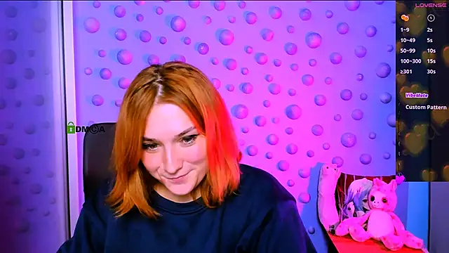 casey meow  online show from 11/29/25, 09:56