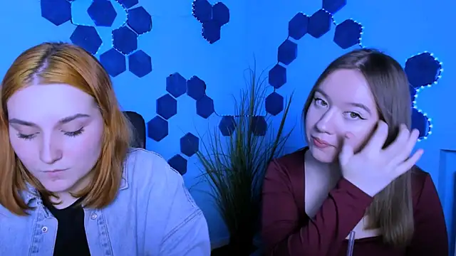 casey meow  online show from 02/27/26, 09:42