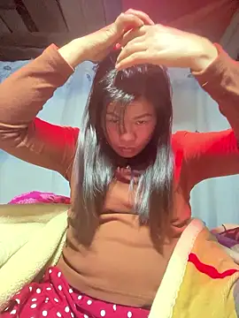 Qinjid002 online show from 01/13/26, 12:21