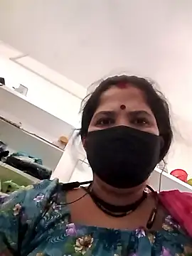 Hott locky online show from 06/12/26, 10:03