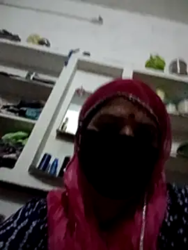 Hott locky online show from 06/26/26, 04:00