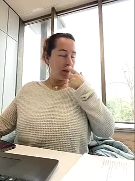 bichota85 online show from 03/30/26, 09:43