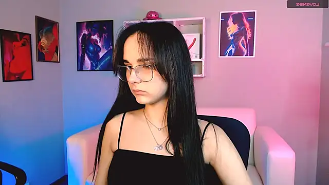 ariana ross7 online show from 11/28/25, 10:29