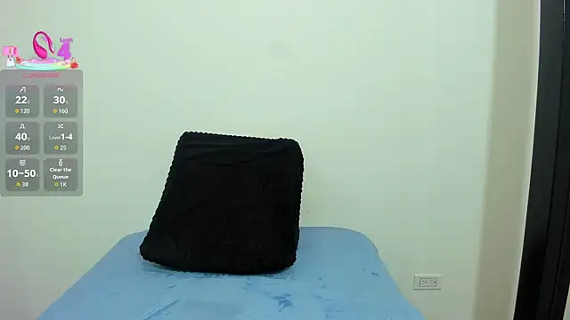 Snapshot of brittanyy20 chatting on 09/24/25, 11:24 brittanyy20 online show from 09/24/25, 11:24