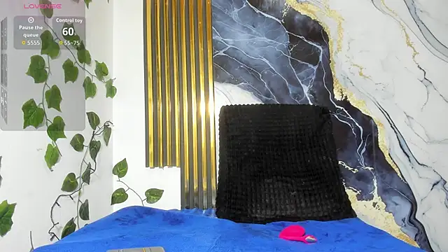 Snapshot of brittanyy20 chatting on 11/18/25, 09:58 brittanyy20 online show from 11/18/25, 09:58